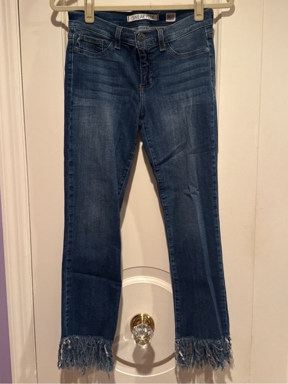 Sneak Peek Women's Blue Frayed Crop Jeans